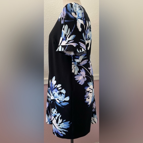 Vince Camuto dress size 18W - Picture 5 of 10